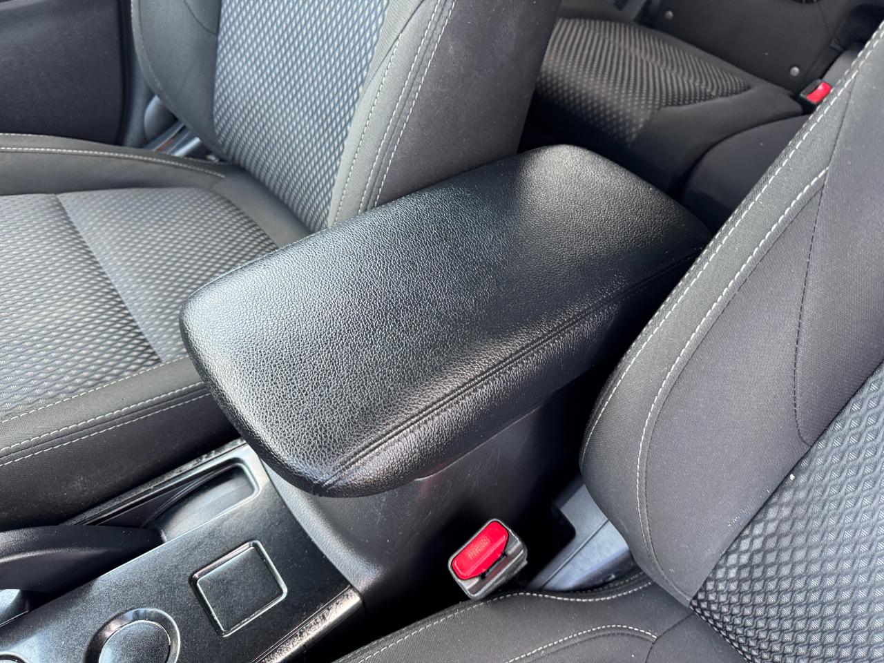 Mitsubishi Outlander ES 2WD 2018