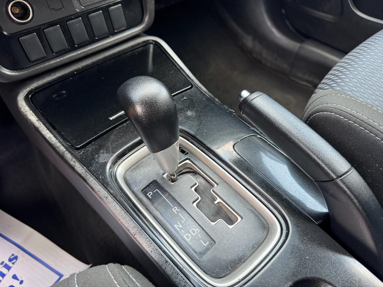 Mitsubishi Outlander ES 2WD 2018