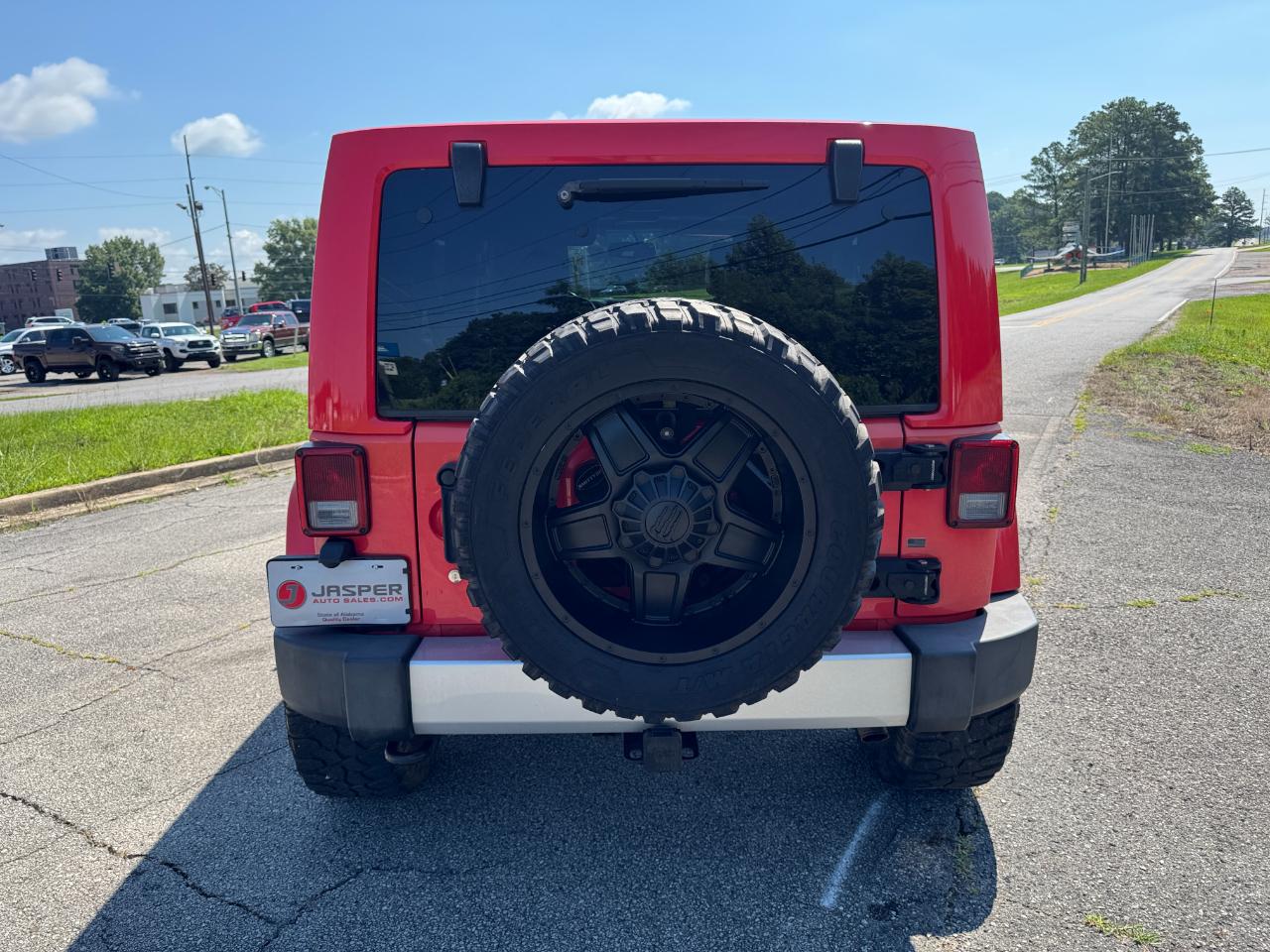 Jeep Wrangler Unlimited Sahara 4WD 2013
