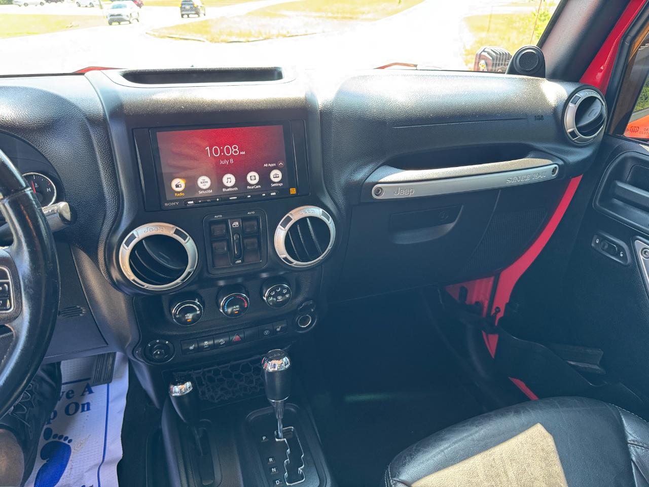 Jeep Wrangler Unlimited Sahara 4WD 2013