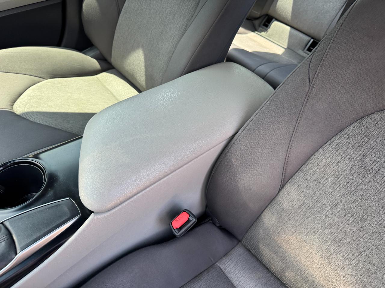 Toyota Camry L 2018