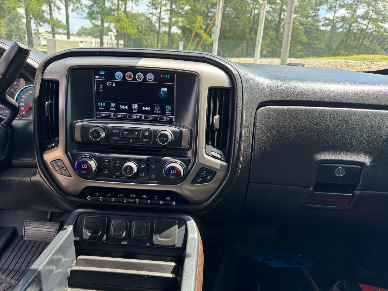 GMC Sierra 1500 Denali Crew Cab Long Box 4WD 2018