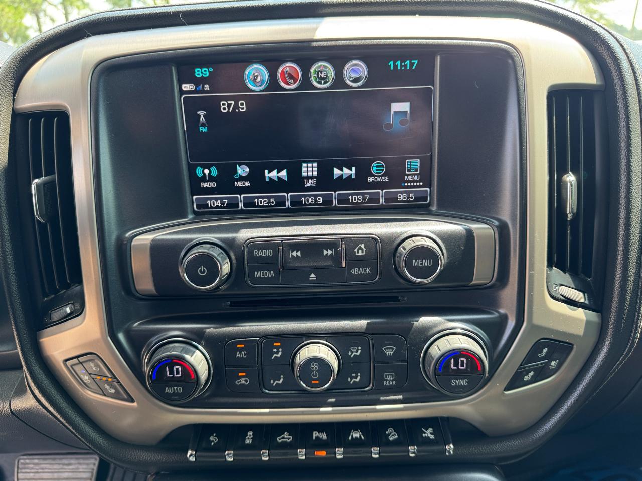 GMC Sierra 1500 Denali Crew Cab Long Box 4WD 2018