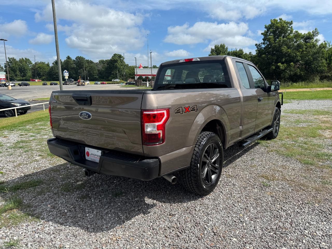 Ford F-150 XL SuperCab 8-ft. Bed 4WD 2019