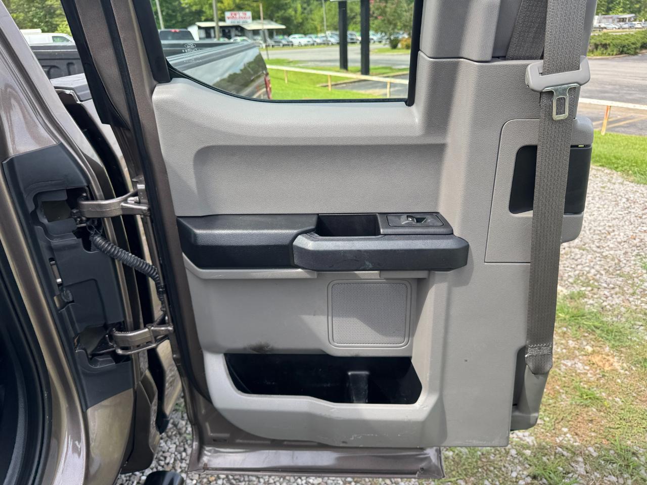 Ford F-150 XL SuperCab 8-ft. Bed 4WD 2019