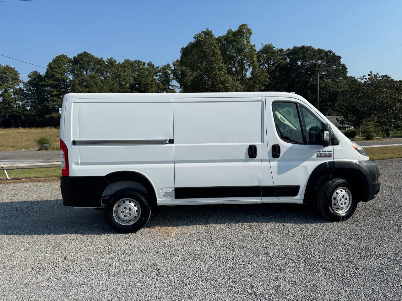 RAM Promaster 1500 Low Roof 136-in. WB 2021