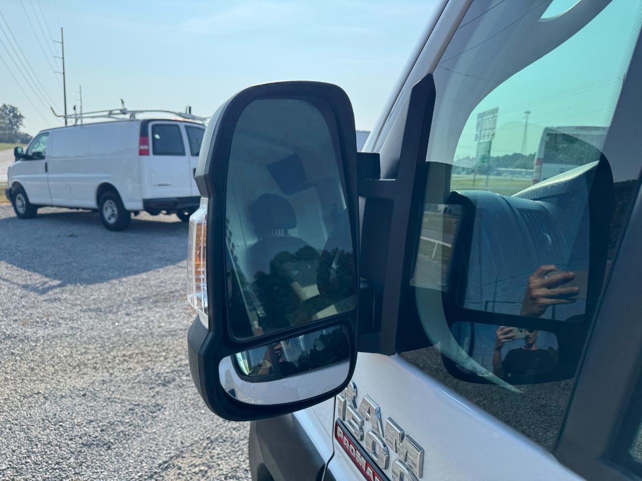 RAM Promaster 1500 Low Roof 136-in. WB 2021