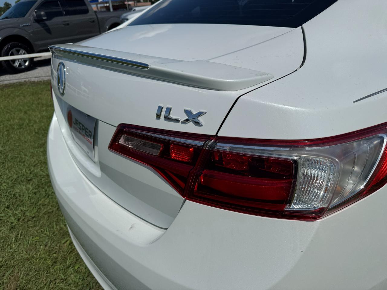 Acura ILX 8-Spd AT w/ Technology Plus Package 2016