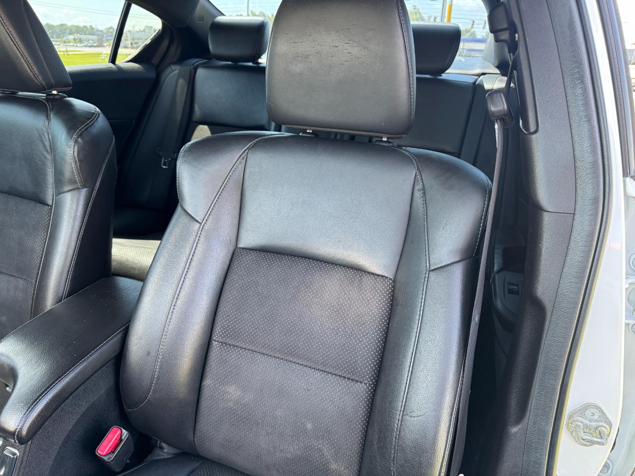 Acura ILX 8-Spd AT w/ Technology Plus Package 2016