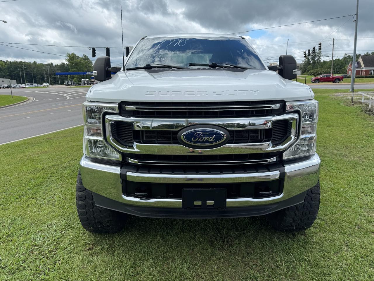 Ford F-250 SD XLT Crew Cab 4WD 2021