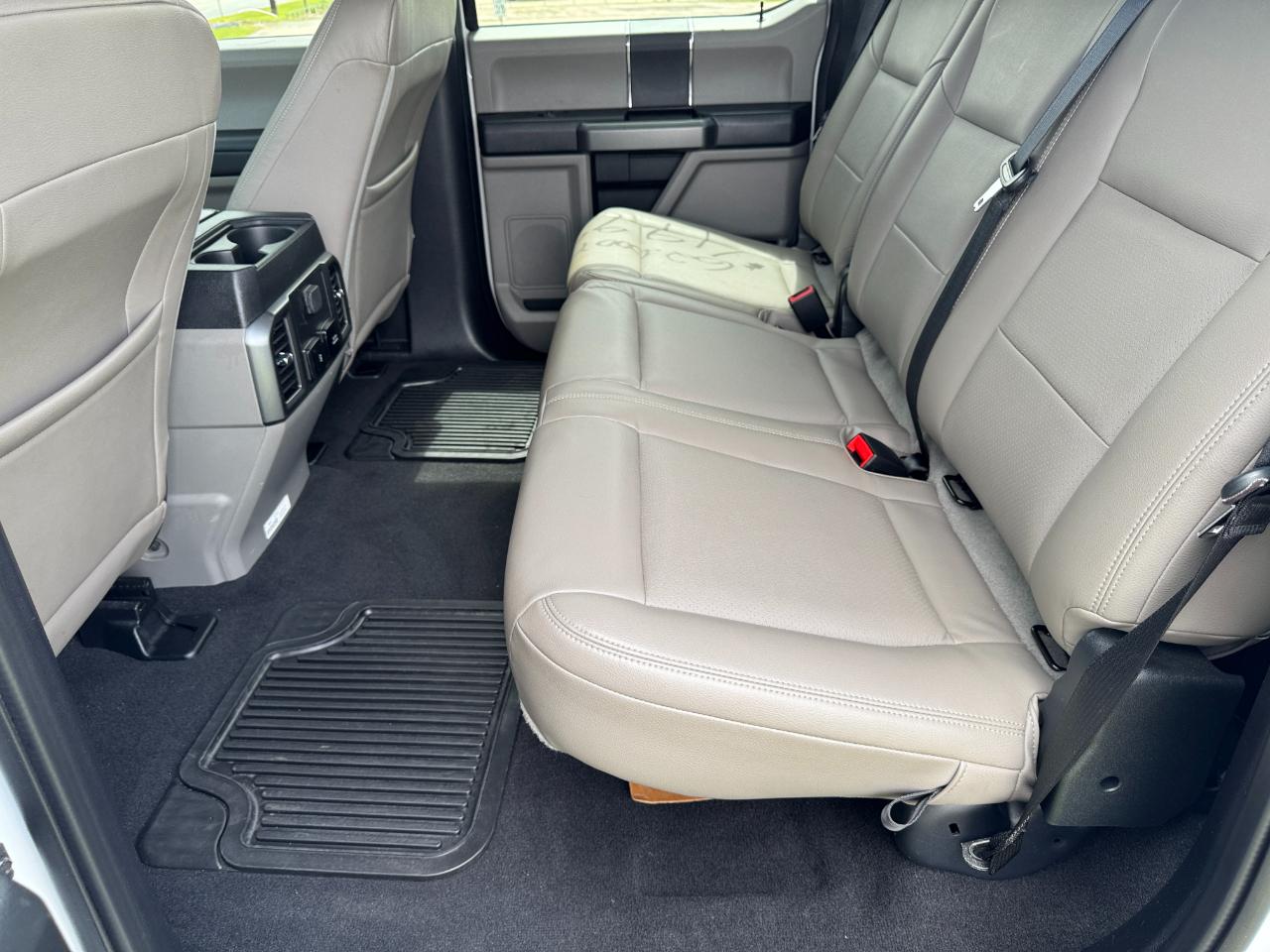 Ford F-250 SD XLT Crew Cab 4WD 2021