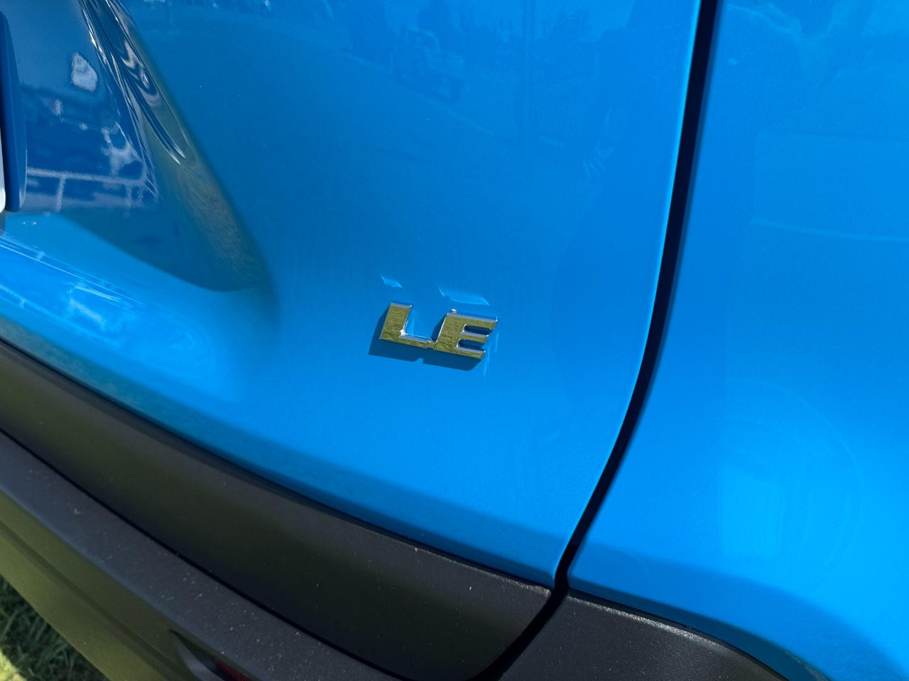 Toyota RAV4 LE 2021