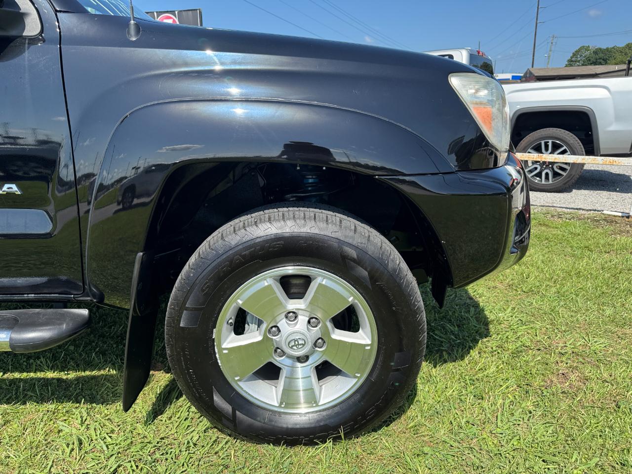 Toyota Tacoma  2013