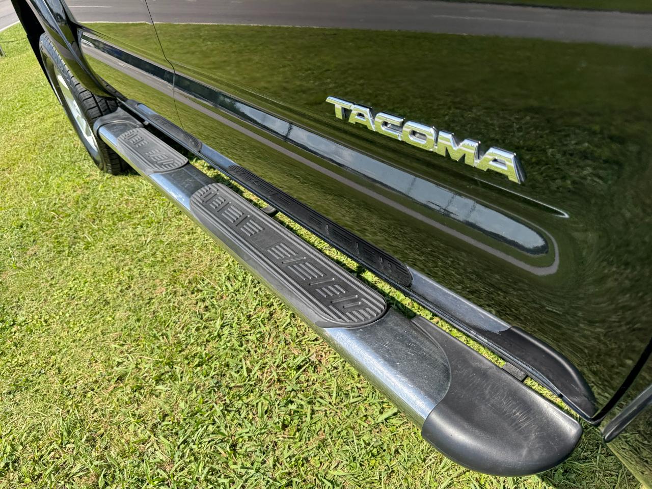 Toyota Tacoma  2013