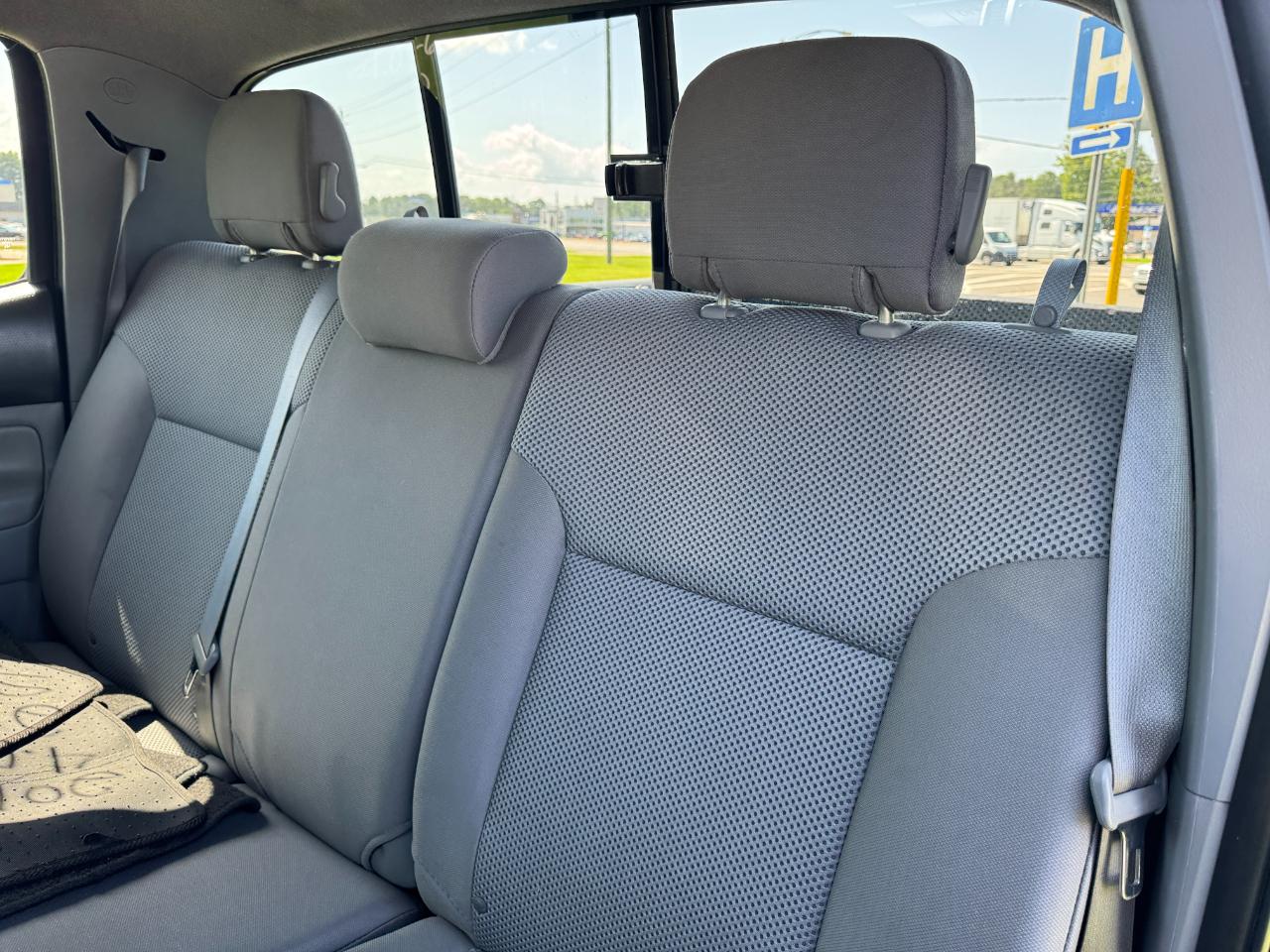 Toyota Tacoma  2013