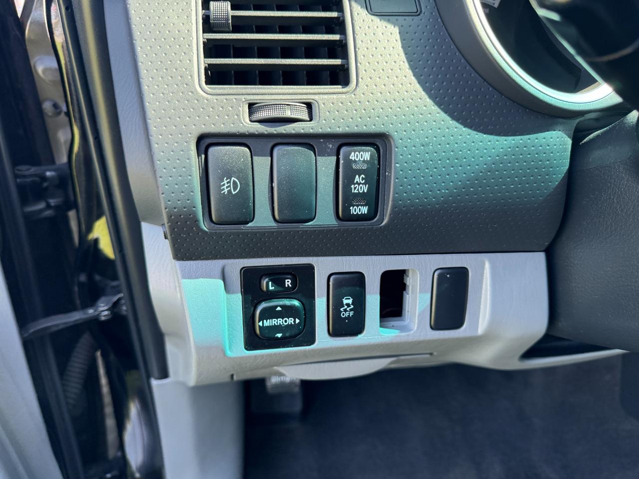Toyota Tacoma  2013