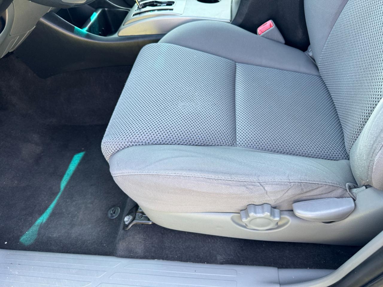 Toyota Tacoma  2013