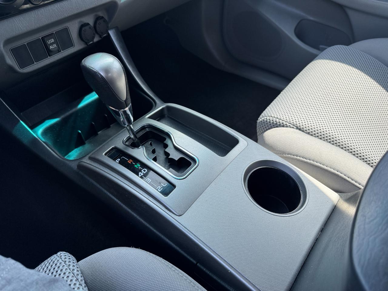 Toyota Tacoma  2013