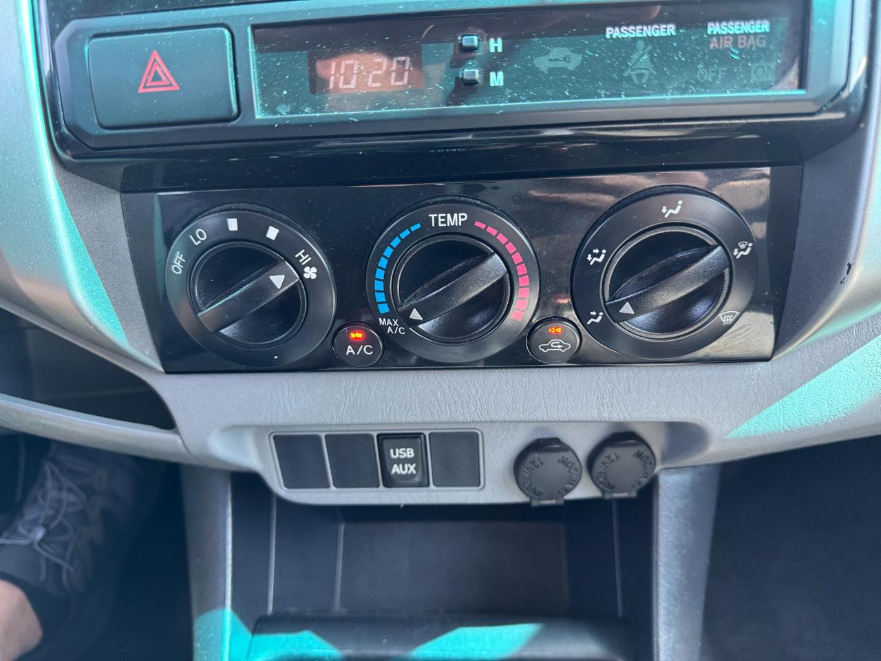 Toyota Tacoma  2013