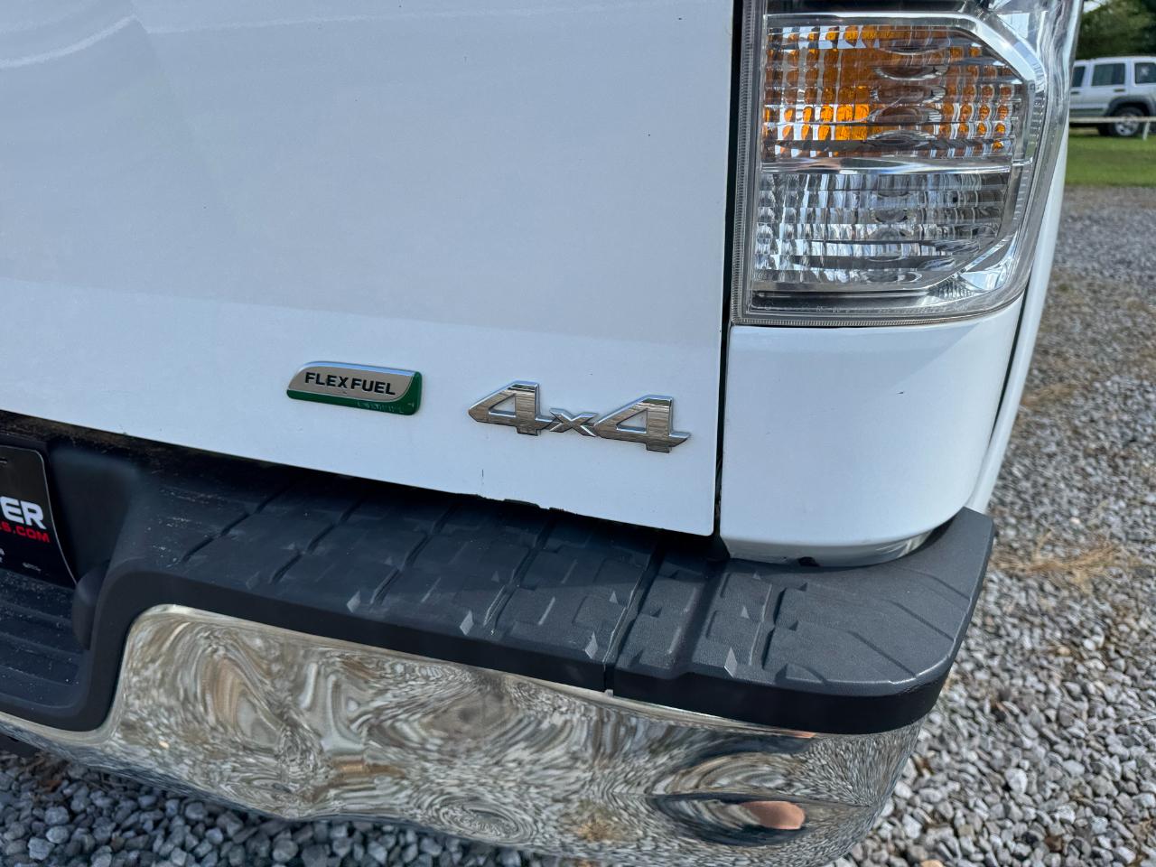 Toyota Tundra Tundra-Grade 5.7L FFV Double Cab 4WD 2013