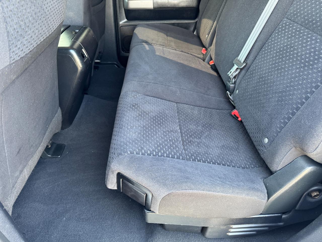 Toyota Tundra Tundra-Grade 5.7L FFV Double Cab 4WD 2013