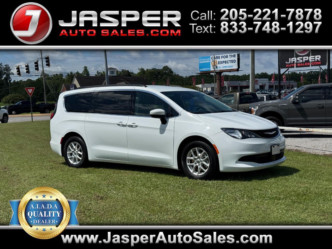 2021 Chrysler Voyager LXI