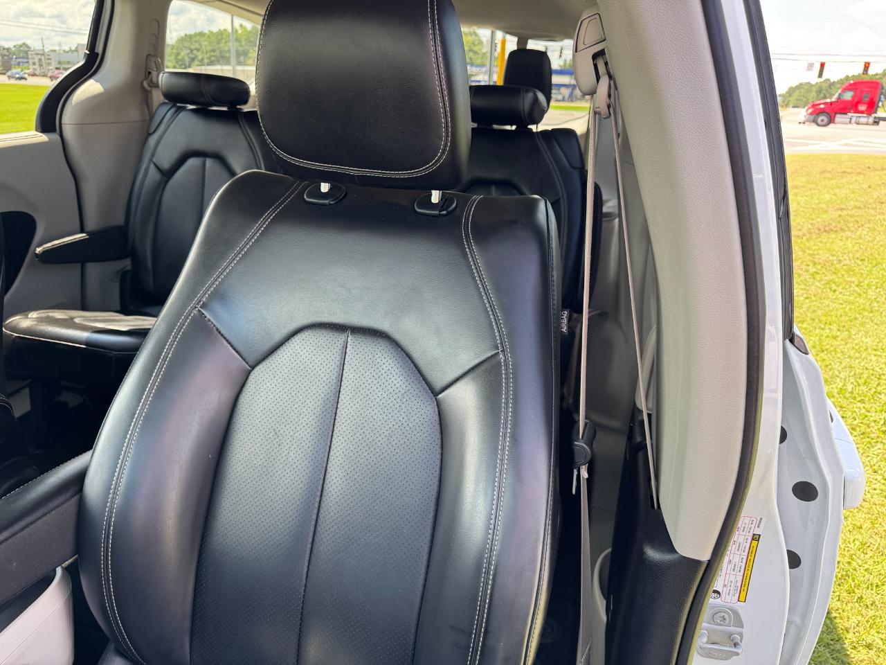 Chrysler Voyager LXI 2021