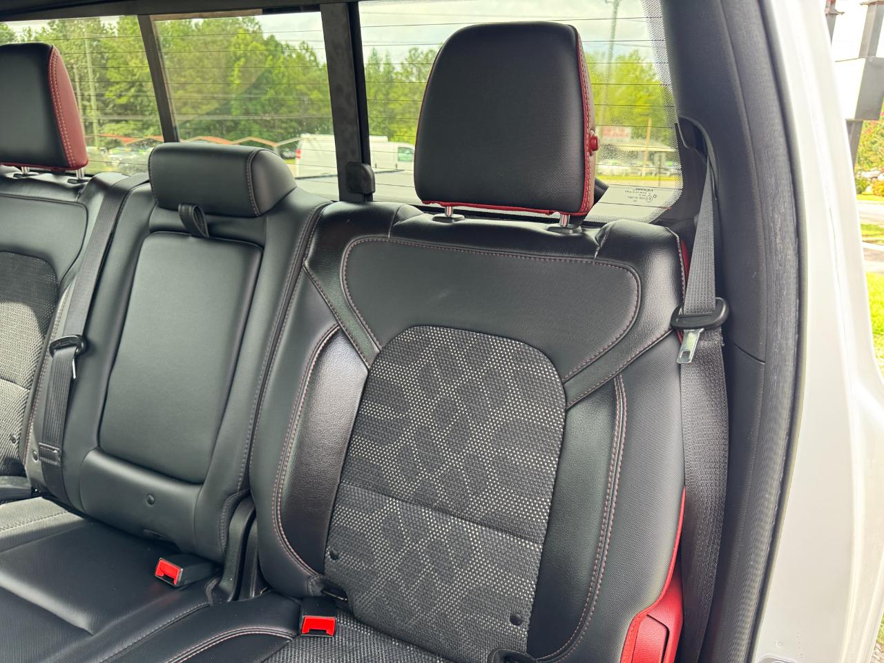 RAM 1500 Rebel Crew Cab SB 4WD 2019
