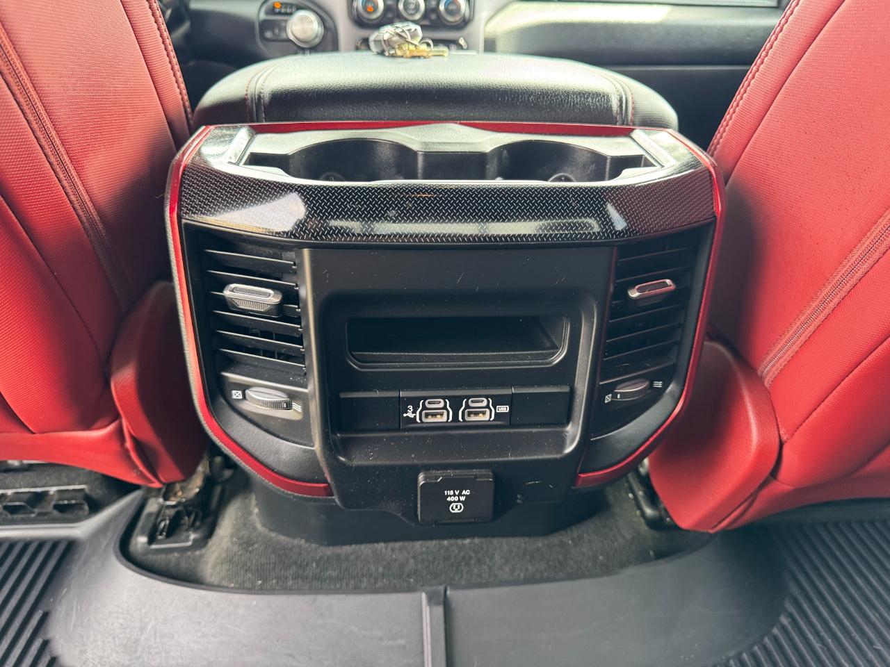 RAM 1500 Rebel Crew Cab SB 4WD 2019