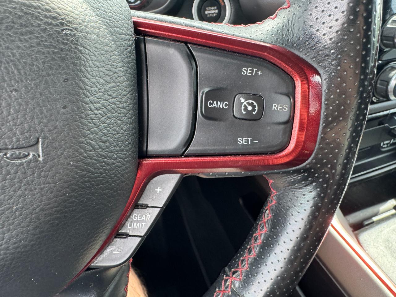 RAM 1500 Rebel Crew Cab SB 4WD 2019