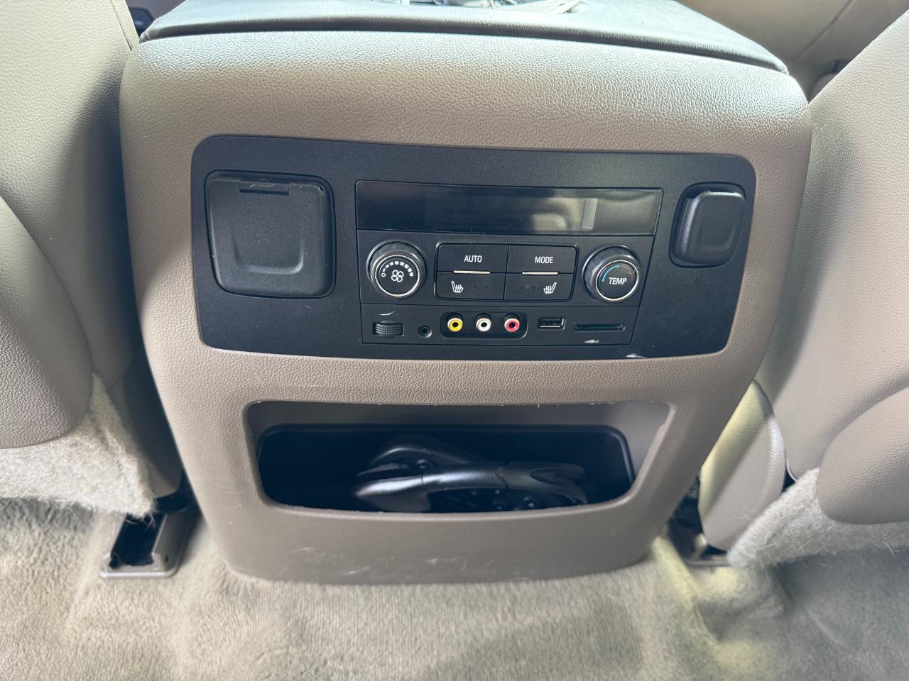 Chevrolet Tahoe LT 4WD 2015