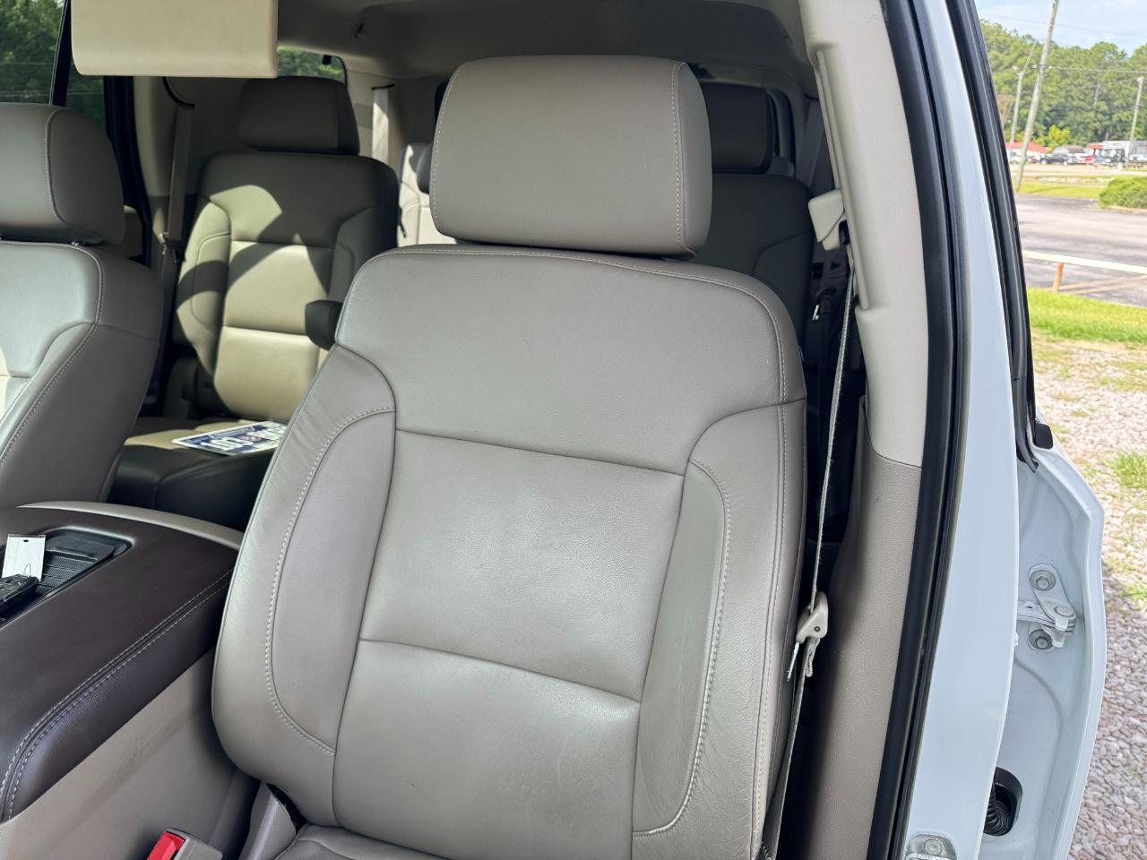 Chevrolet Tahoe LT 4WD 2015
