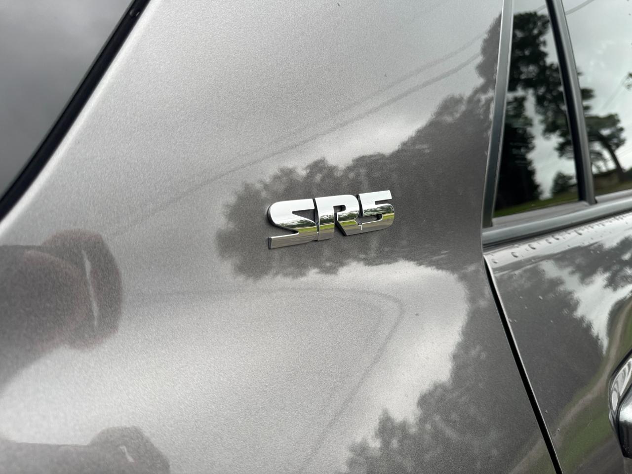 Toyota 4Runner SR5 4WD 2015