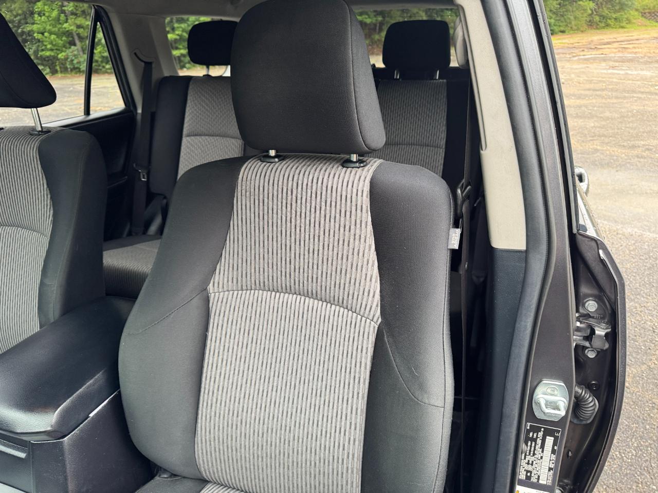 Toyota 4Runner SR5 4WD 2015