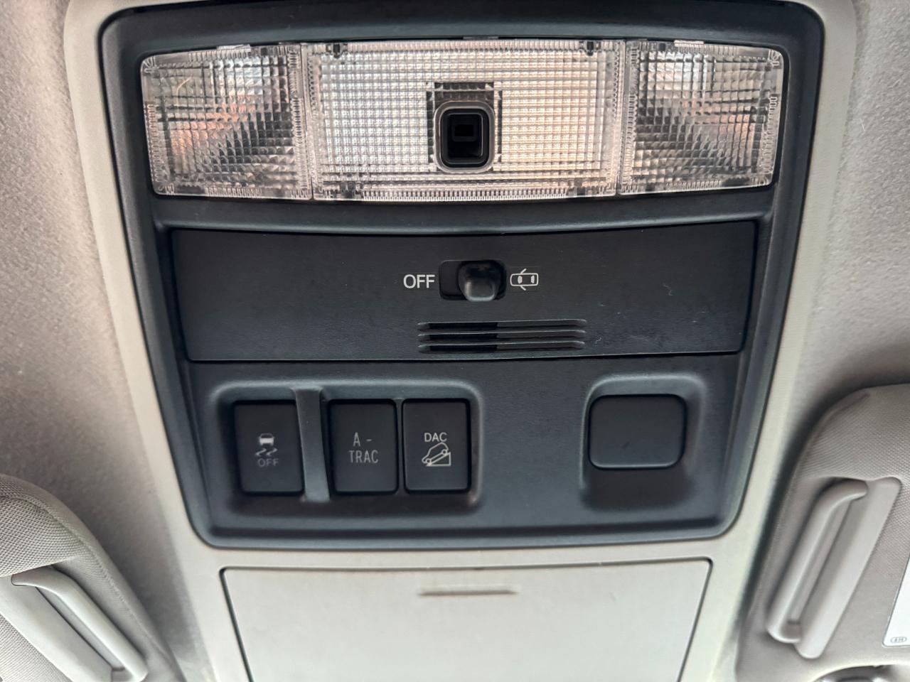 Toyota 4Runner SR5 4WD 2015