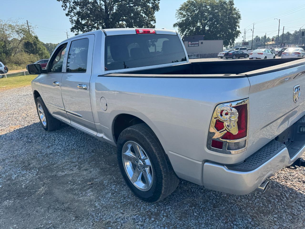 RAM 1500 ST Crew Cab 2WD 2012