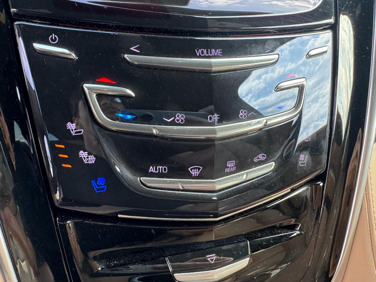 Cadillac Escalade ESV Platinum 4WD 2020