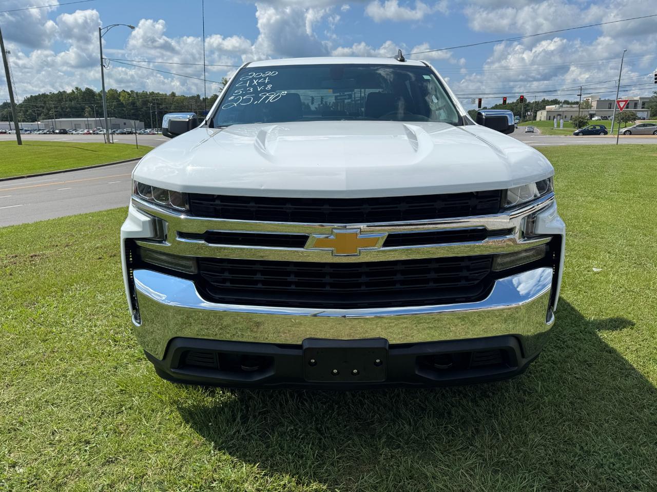 Chevrolet Silverado 1500 LT Crew Cab 4WD 2020
