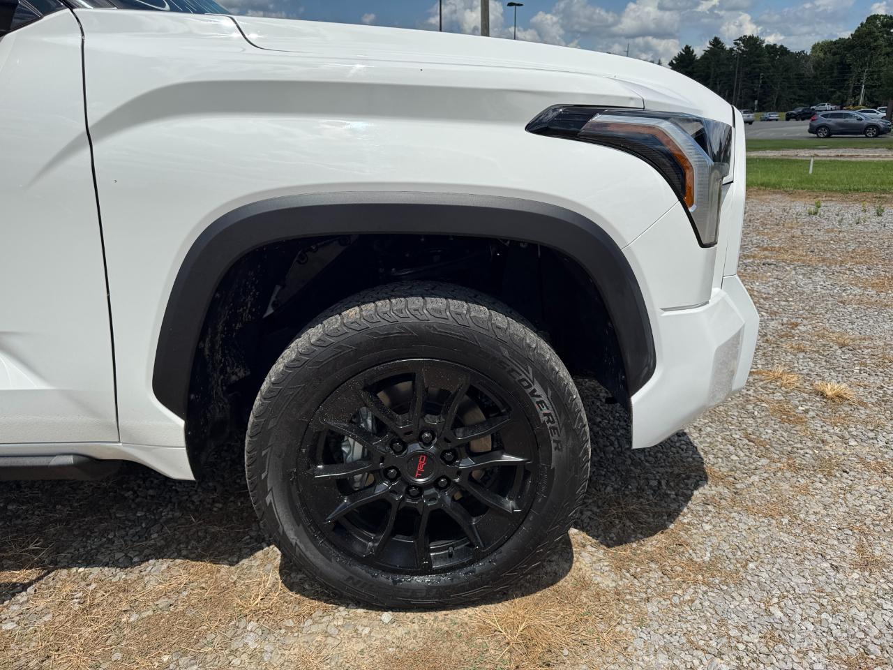 Toyota Tundra SR5 CrewMax 4WD 2023
