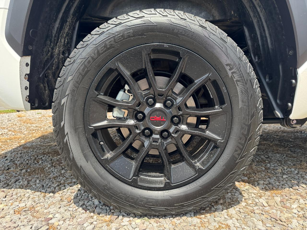 Toyota Tundra SR5 CrewMax 4WD 2023