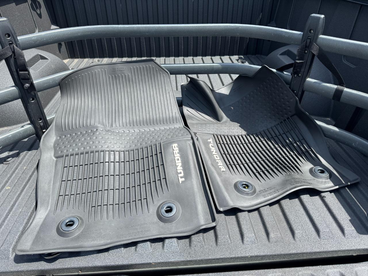 Toyota Tundra SR5 CrewMax 4WD 2023