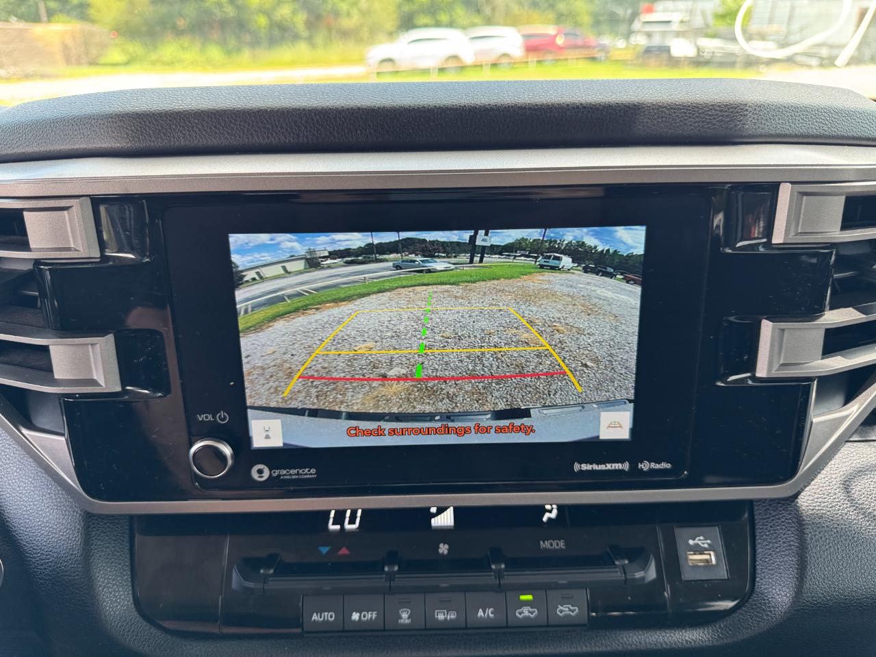 Toyota Tundra SR5 CrewMax 4WD 2023