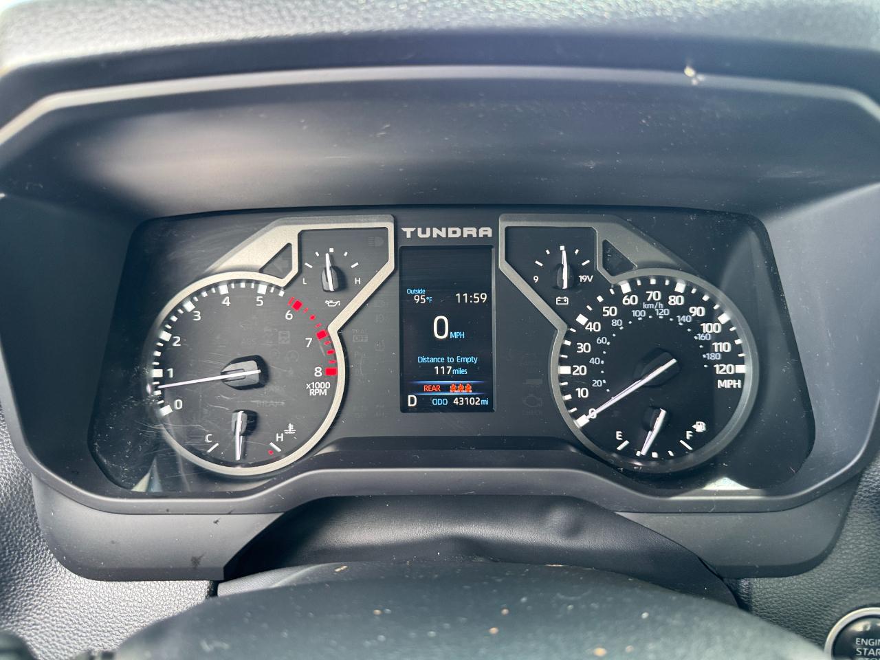 Toyota Tundra SR5 CrewMax 4WD 2023