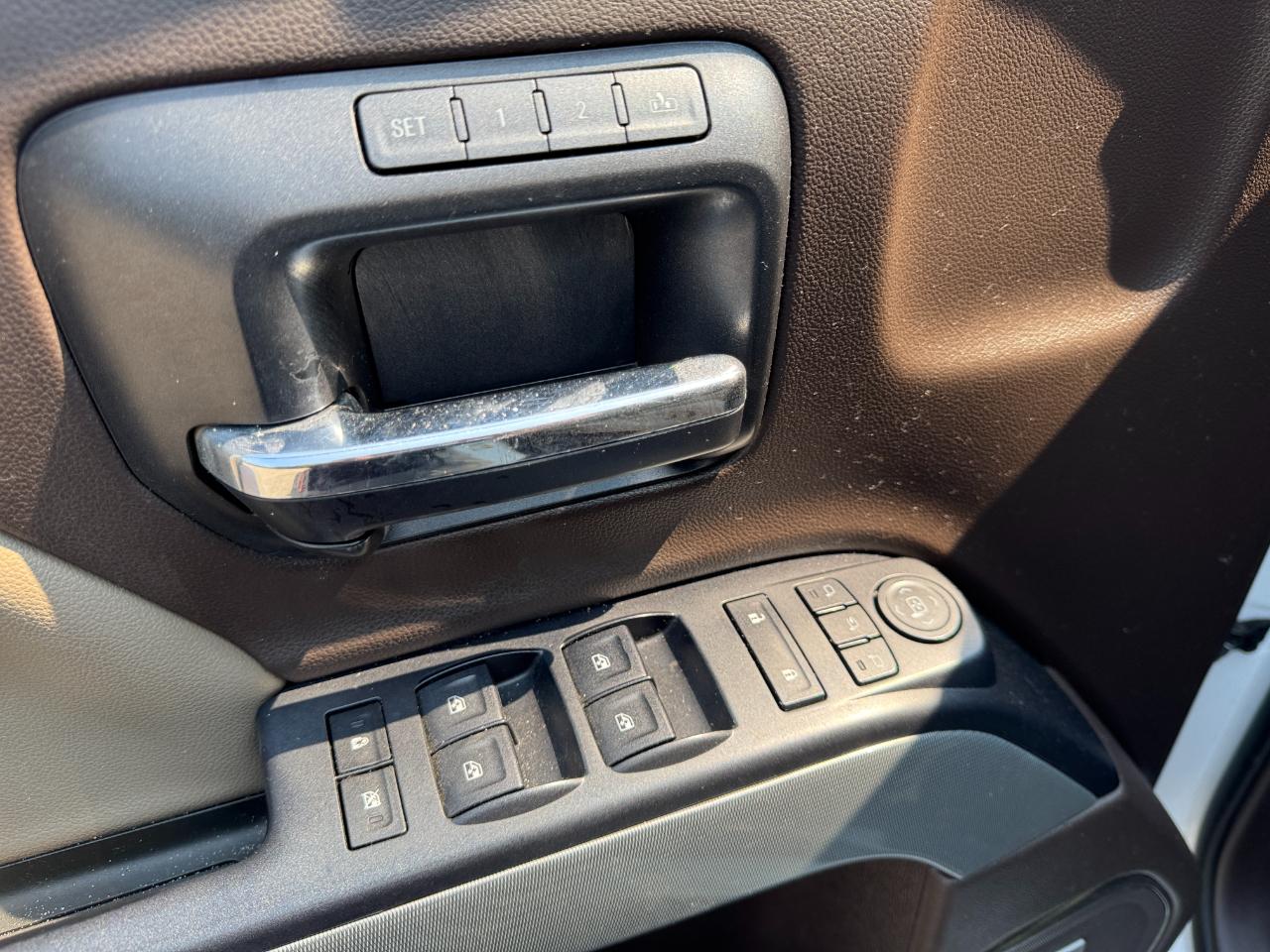 Chevrolet Silverado 2500HD LTZ Crew Cab 4WD 2015