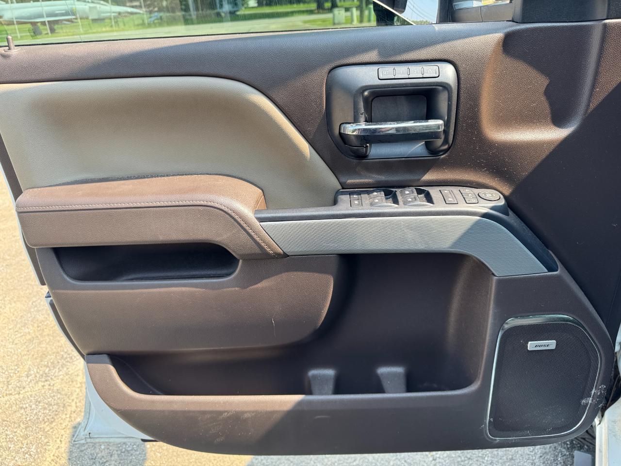 Chevrolet Silverado 2500HD LTZ Crew Cab 4WD 2015