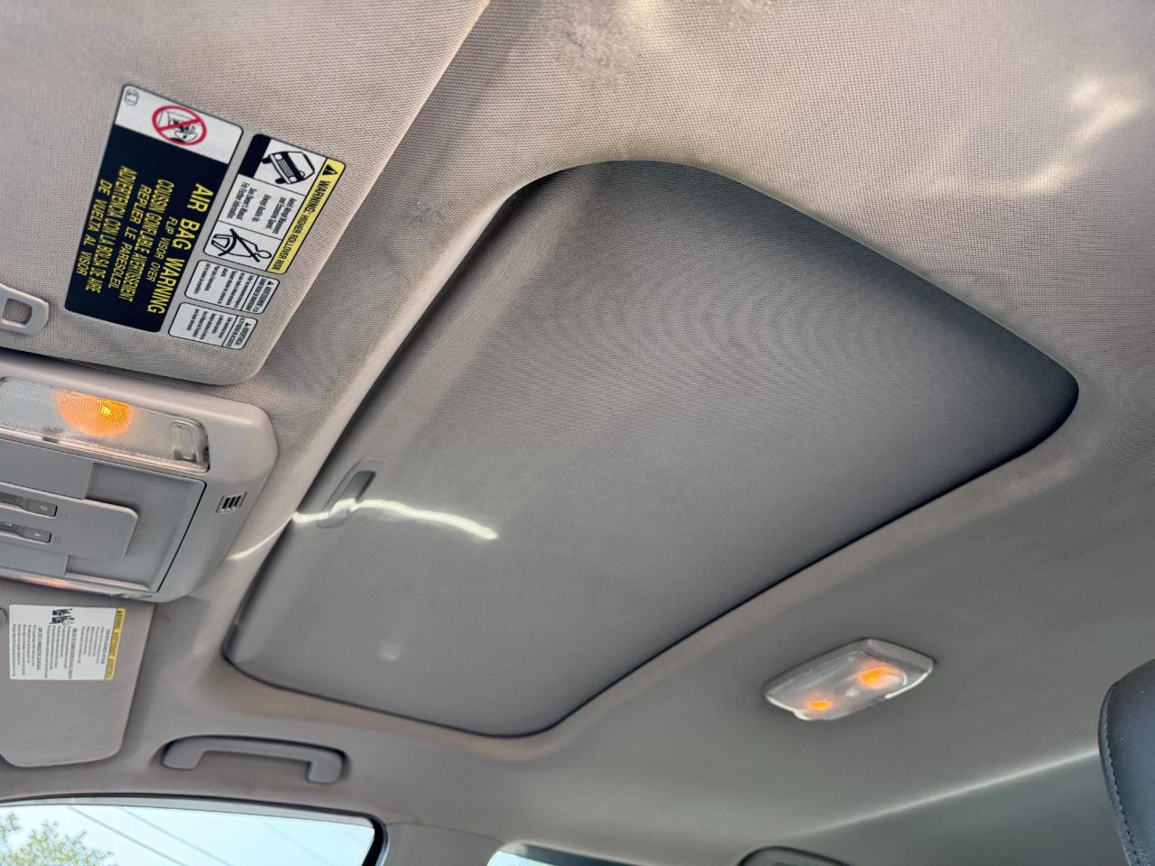 Toyota Tundra Limited 5.7L CrewMax 2WD 2015