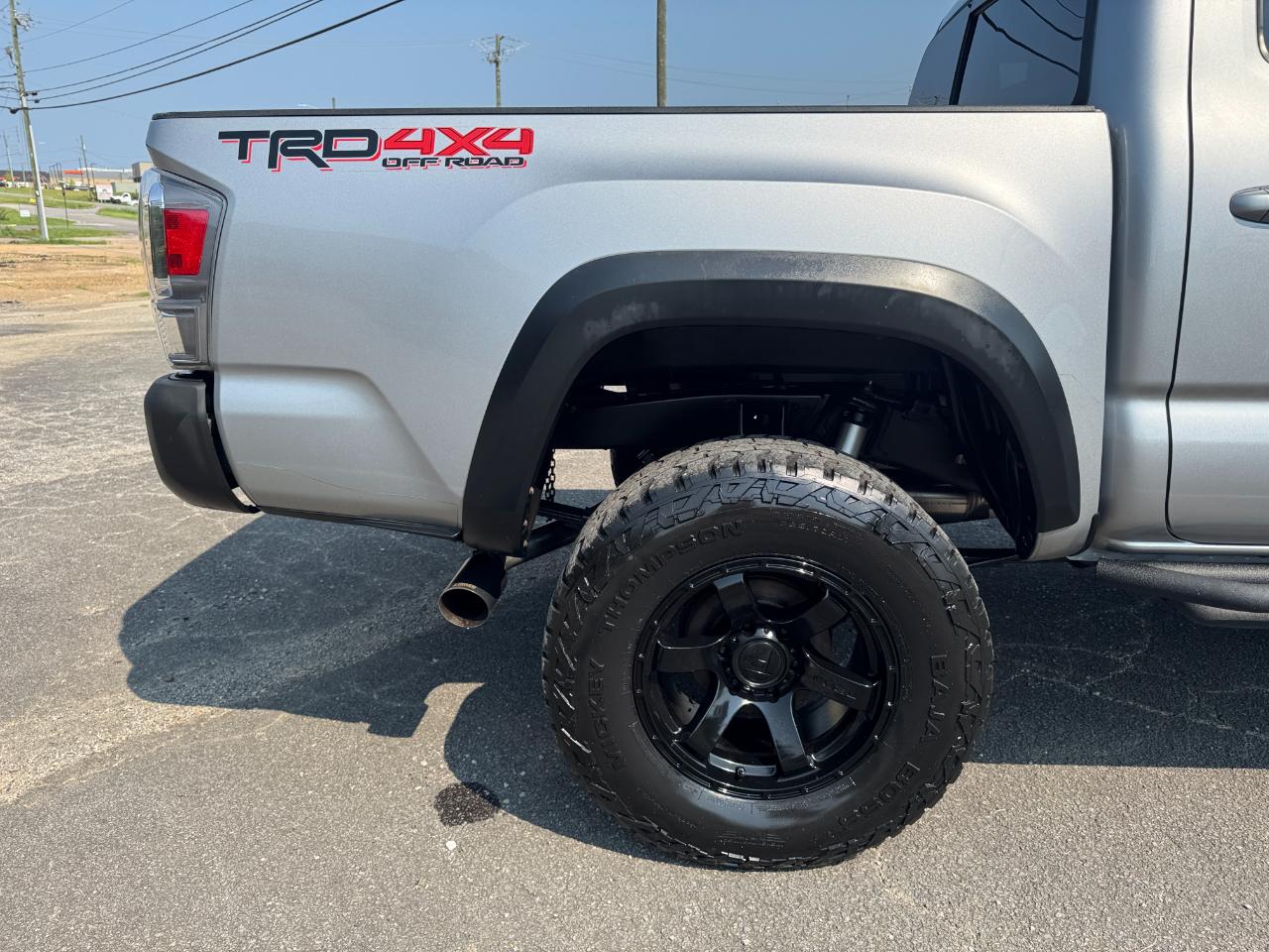 Toyota Tacoma TRD Off Road Double Cab 5' Bed V6 4x4 AT (Natl) 2020