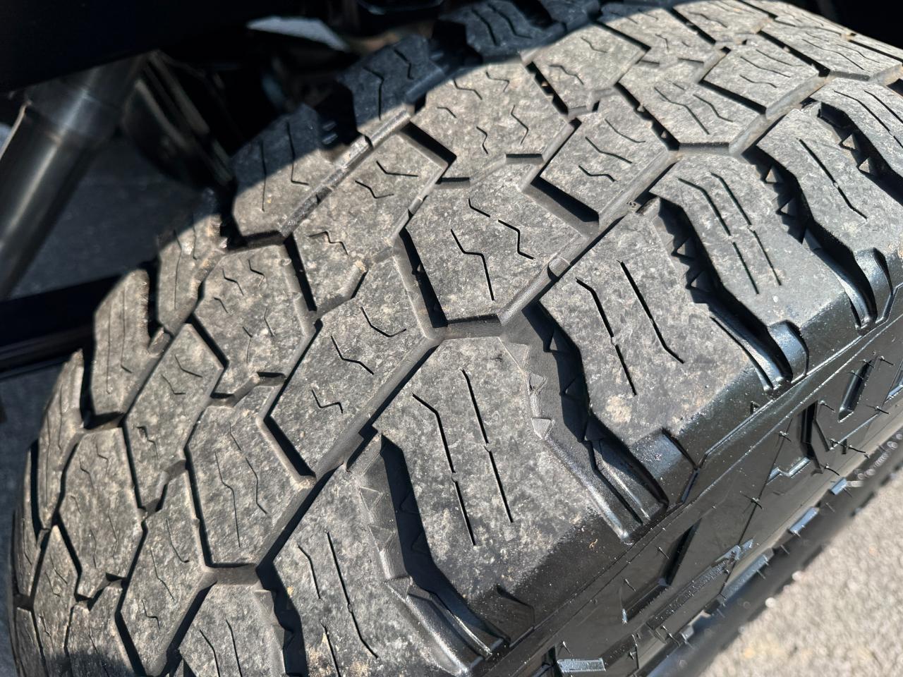 Toyota Tacoma TRD Off Road Double Cab 5' Bed V6 4x4 AT (Natl) 2020