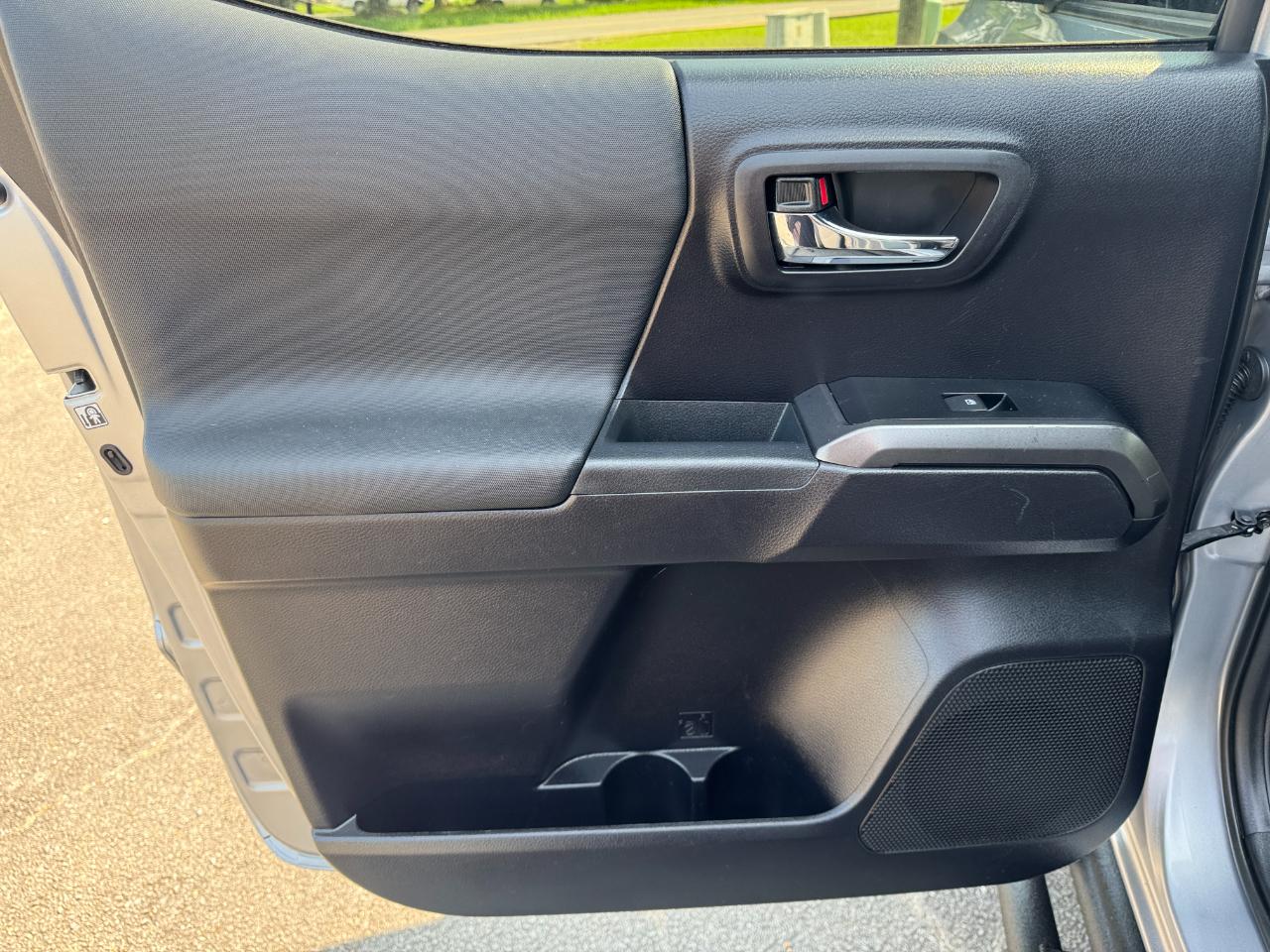 Toyota Tacoma TRD Off Road Double Cab 5' Bed V6 4x4 AT (Natl) 2020