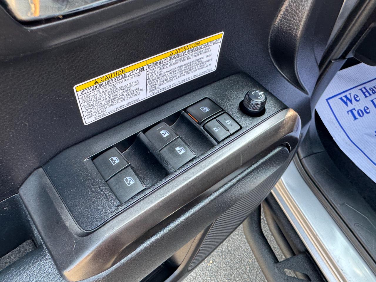 Toyota Tacoma TRD Off Road Double Cab 5' Bed V6 4x4 AT (Natl) 2020